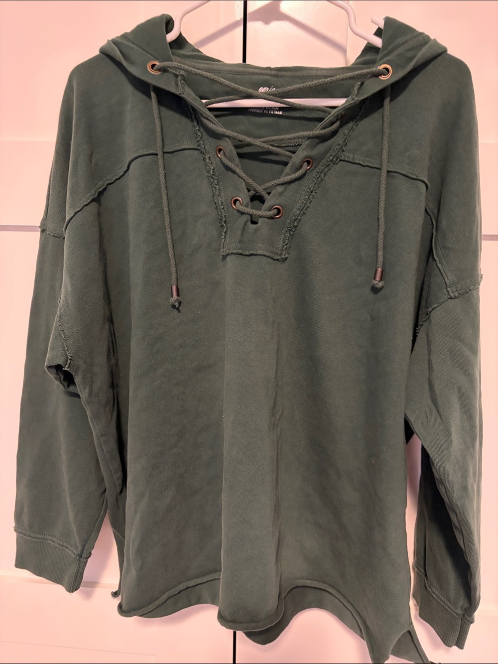 NWOT Aerie Sweatshirt Hoodie - Picture 2 of 4